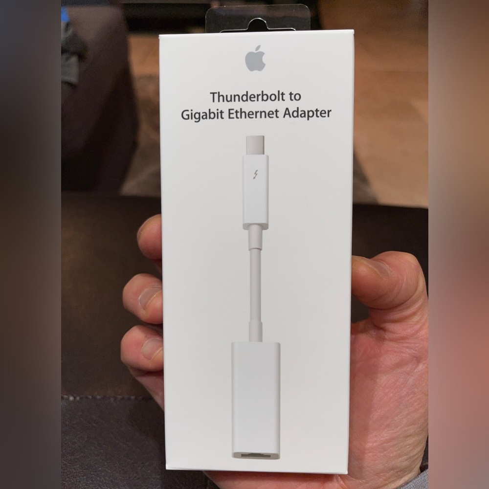 Apple Thunderbolt to Gigabit Ethernet Adapter
